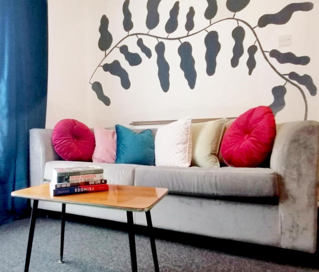Granville 5Br Townhouse - Ideal For Groups, Families Or Contractors By Suitely Cheltenham Zewnętrze zdjęcie